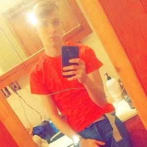 Meet your Posher, Aaron